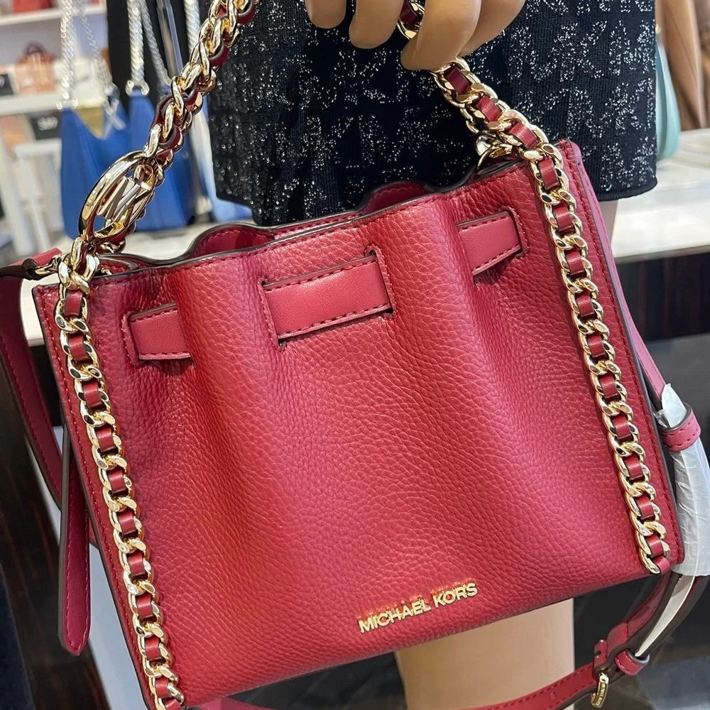 MICHAEL KORS Mina Small Chain Crossbody XBody Bag Belt Chain Inlay
Cherry
NWT - Picture 9 of 16